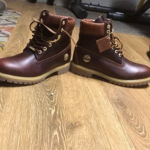Timberland boots NWOT